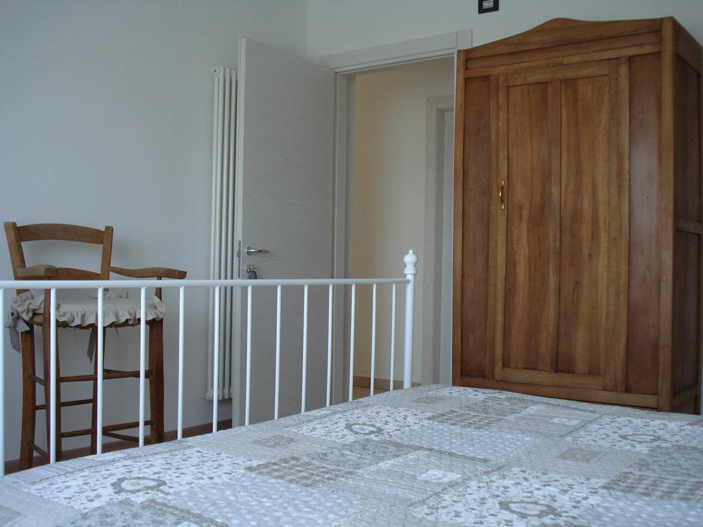 Ai Pianai Bed and Breakfast Mel Δωμάτιο φωτογραφία